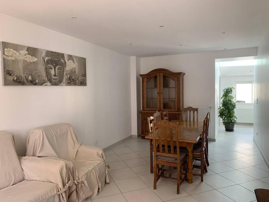 Maison De 1 A 8 Personnes Entierement Renovee Charly-sur-Marne 外观 照片